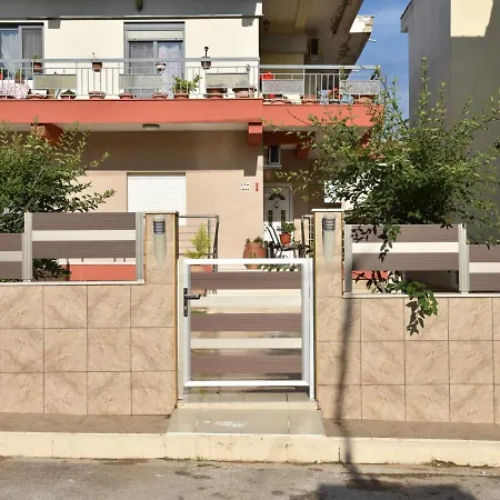 アパート Elina Studios By Travelpro Services - Nea Flogita Halkidiki
