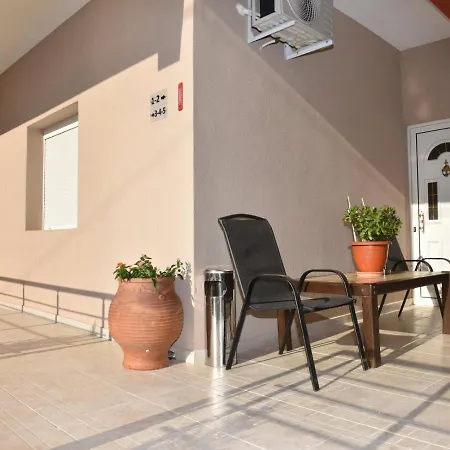 Elina Studios By Travelpro Services - Nea Flogita Halkidiki *