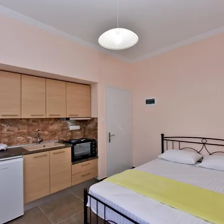 Elina Studios By Travelpro Services - Nea Flogita Halkidiki Apartment *