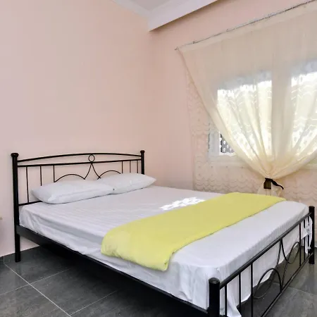 Elina Studios By Travelpro Services - Nea Flogita Halkidiki *